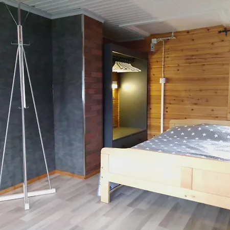 Paeivaekulma Chalet *